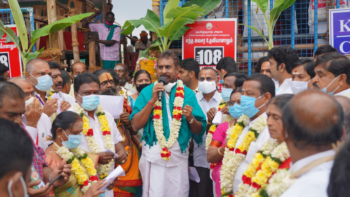 கோவை செட்டிபாளையத்தில் ஜல்லிக்கட்டு அமைச்சர் வேலுமணி தலைமையில்