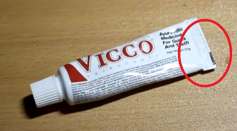 அன்றாடம் உபயோகிக்கும் டூத் பேஸ்ட்டில் கொடுக்கப்பட்டுள்ள குறியீடுகள்