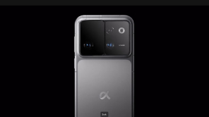 உலகை திரும்பி பார்க்க வைத்த ஹானர் ரோபோட் போன்